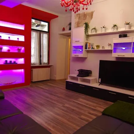 Dolce Eporedia Intero Nel Centro Storico Ivrea