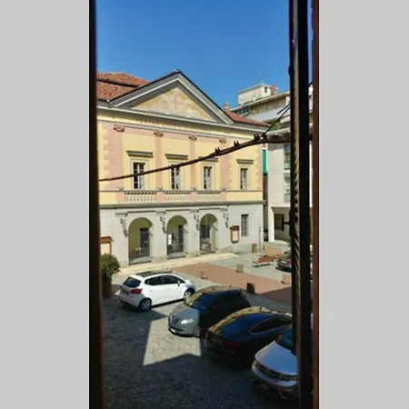 Apartamento Dolce Eporedia Intero Nel Centro Storico
