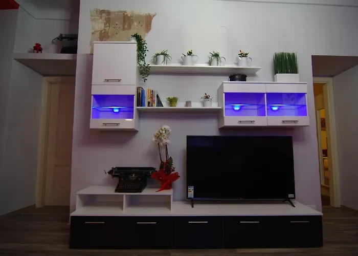 Apartamento Dolce Eporedia Intero Nel Centro Storico Ivrea